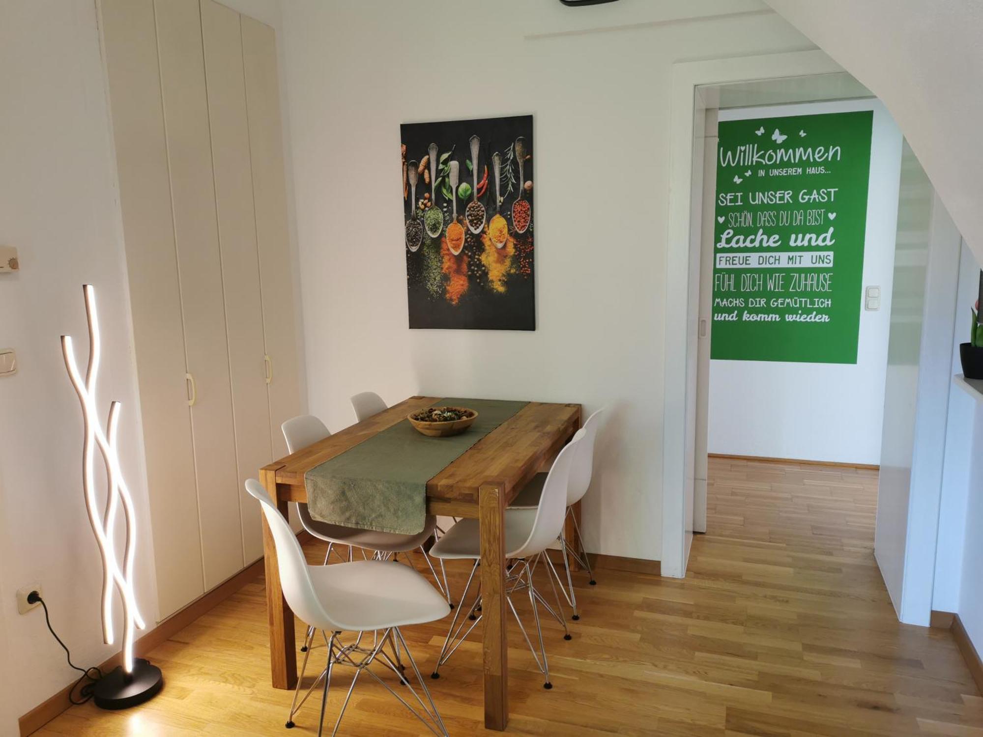 Moderne Dachgeschosswohnung Zentral By Seebnb Фельден-ам-Вёртер-Зе Экстерьер фото